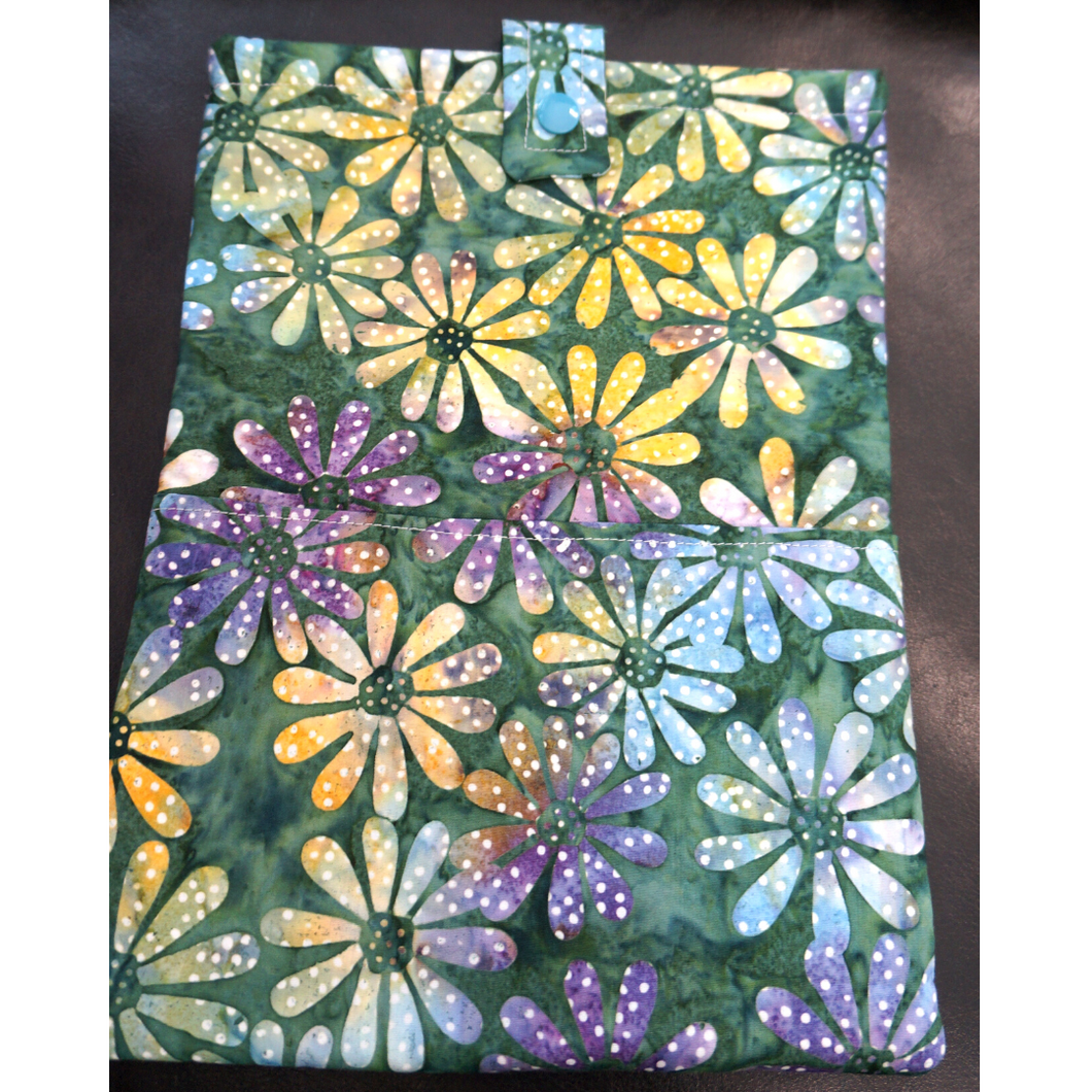 Book Sleeves - Multicolored Daisies Pattern