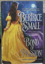 Load image into Gallery viewer, Bertrice Small - The Border Lords Series Books - Set of 5
