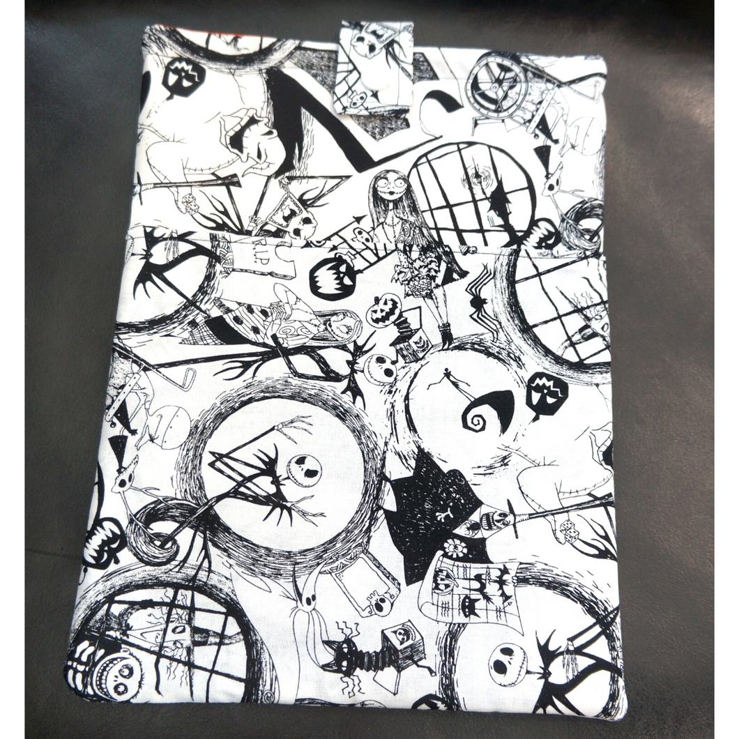 Book Sleeves - A Nightmare Before Christmas White Pattern